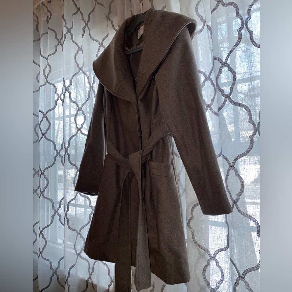 Light Brown Shawl Coat XXL 
A new day